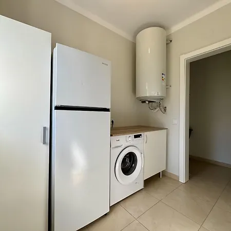 Albufeira Summer 3 With Pool By Homing