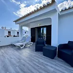 Albufeira Summer 3 With Pool By Homing Villa