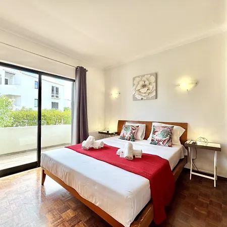 Albufeira Summer 3 With Pool By Homing *