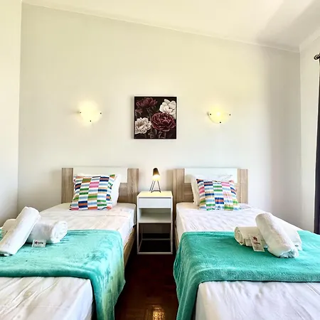 Albufeira Summer 3 With Pool By Homing Apartman